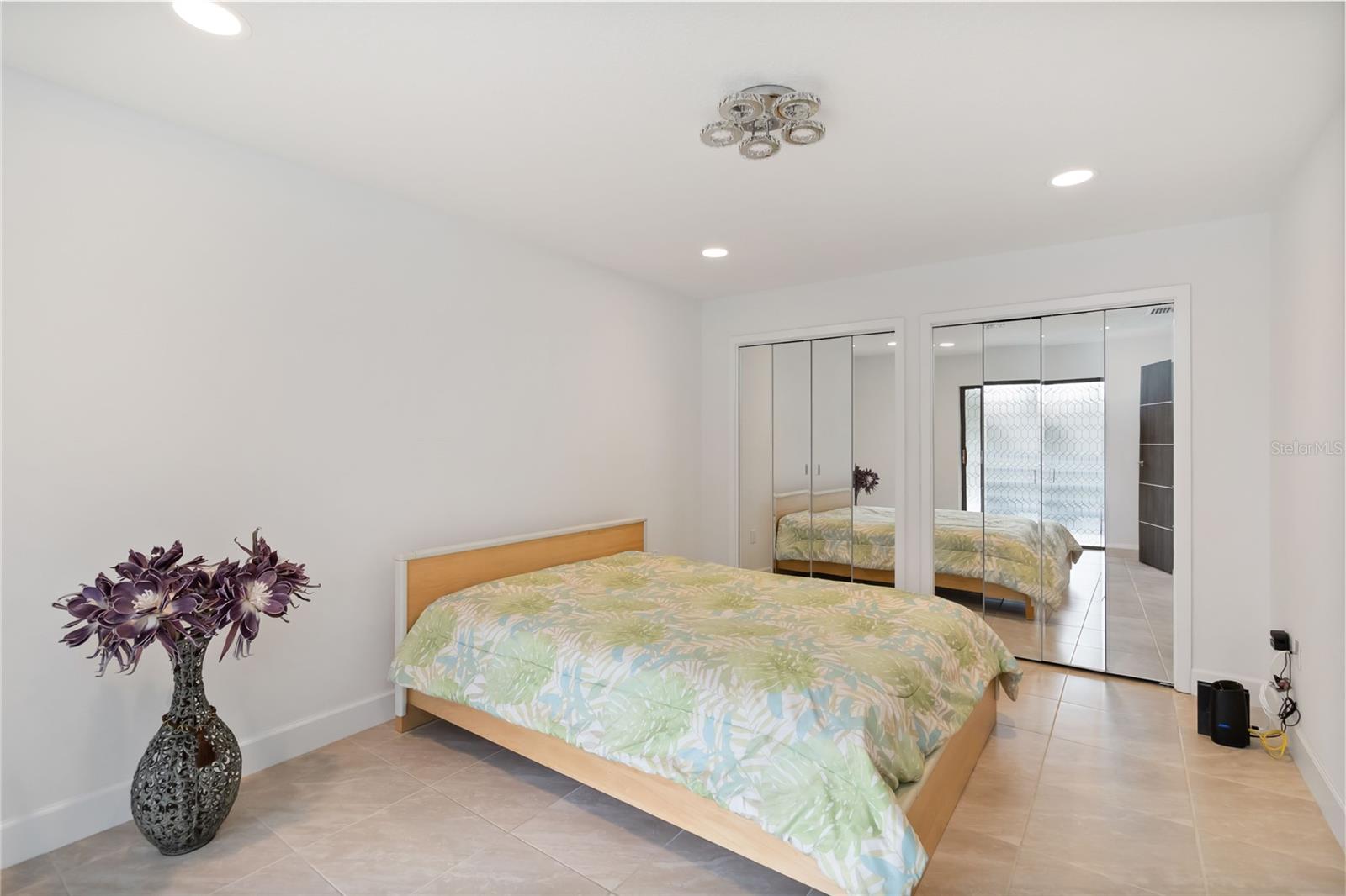 SUN BAY CLUB CONDO - Residential