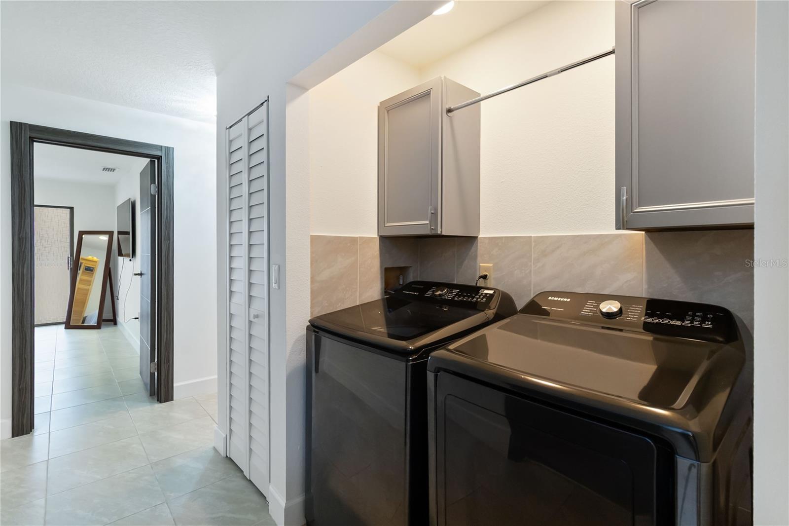 SUN BAY CLUB CONDO - Residential