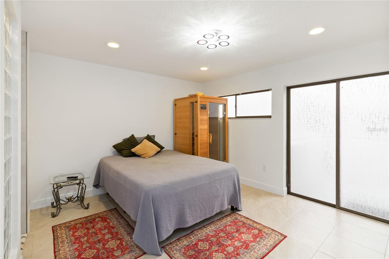 SUN BAY CLUB CONDO - Residential