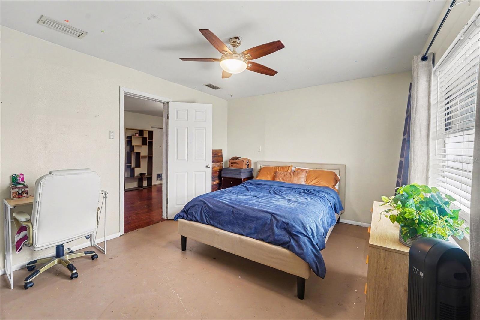 HOLIDAY LAKES WEST - Residential