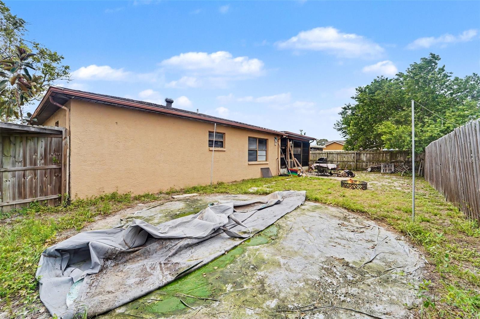 HOLIDAY LAKES WEST - Residential