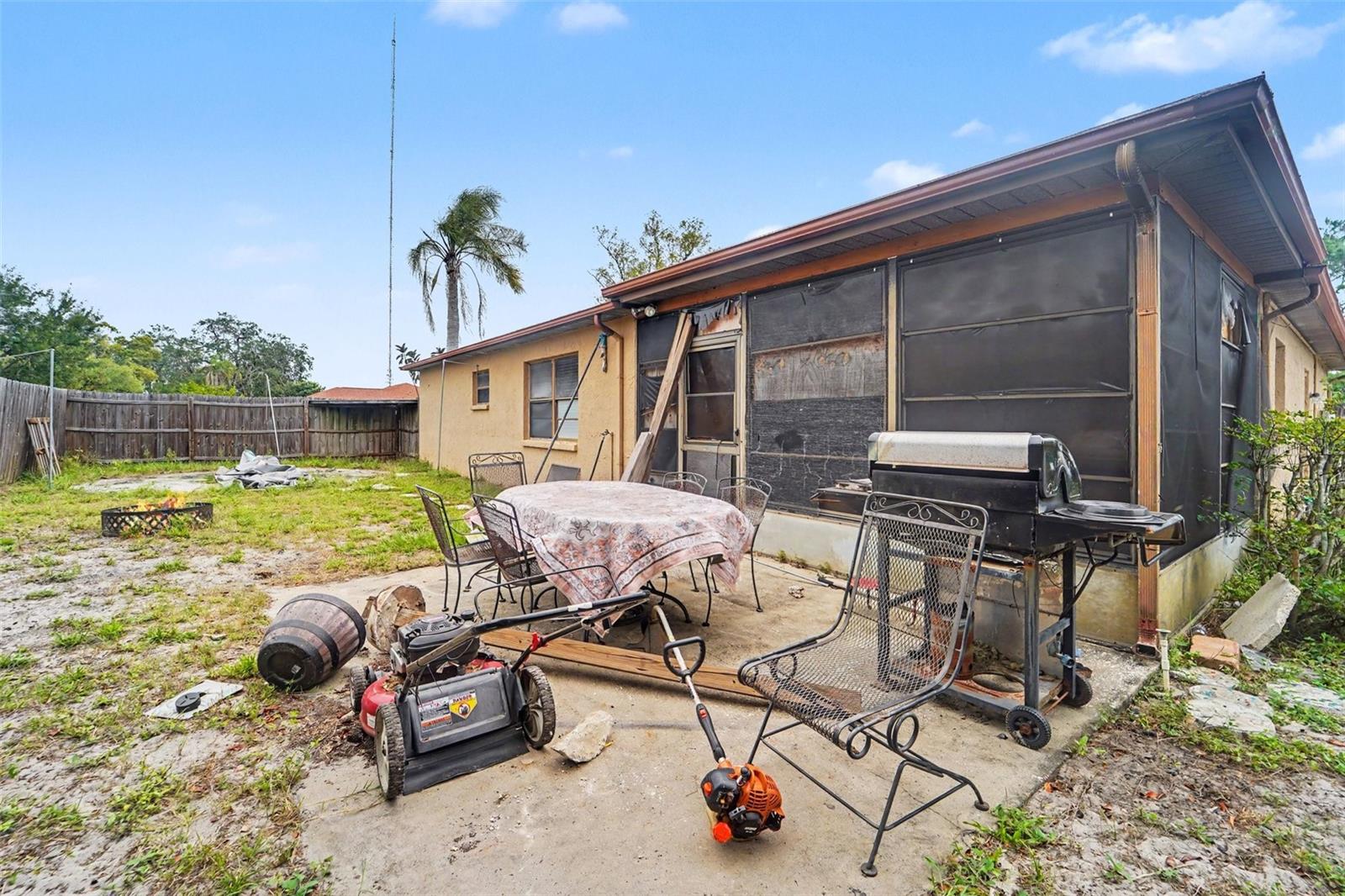 HOLIDAY LAKES WEST - Residential