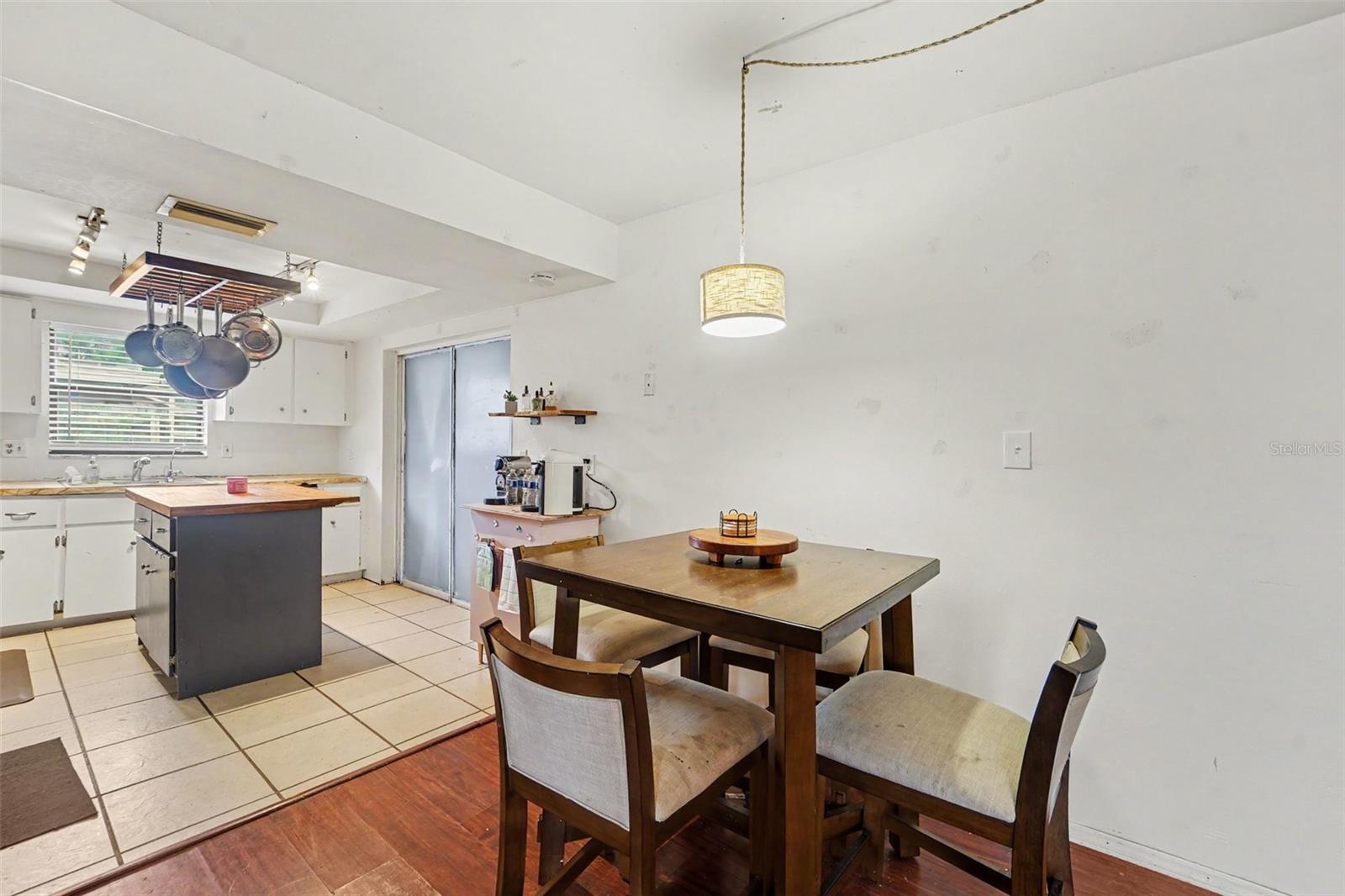 HOLIDAY LAKES WEST - Residential