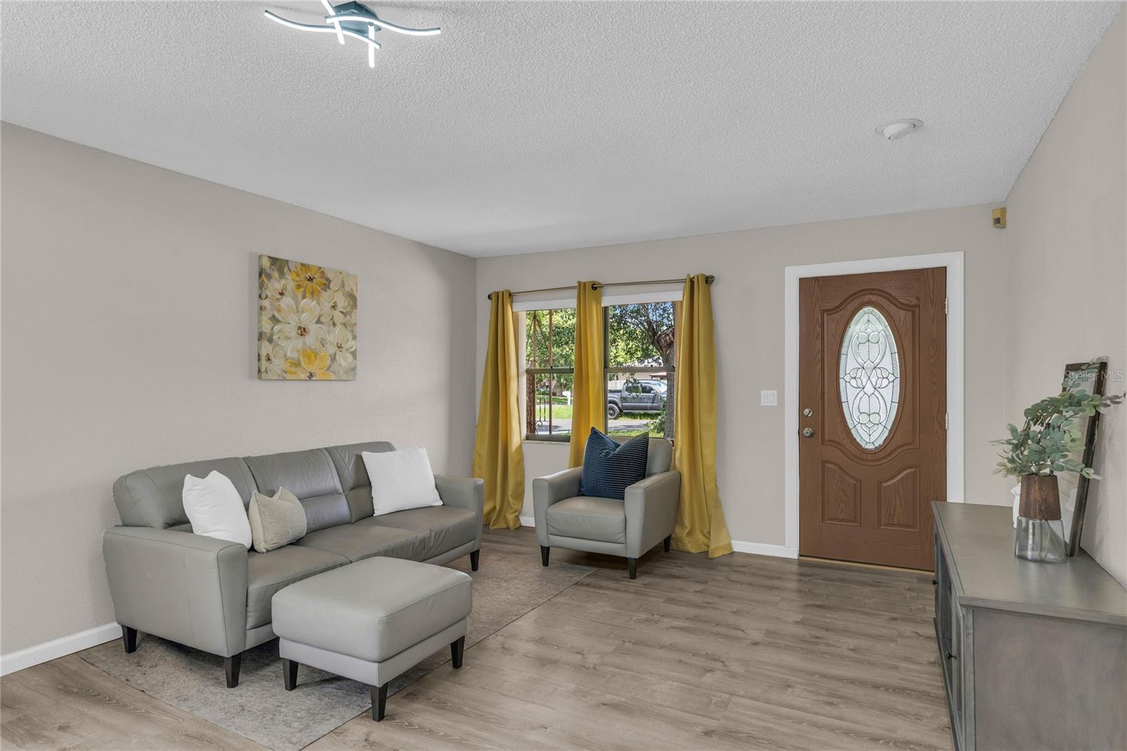 500 HIBISCUS WAY 1A