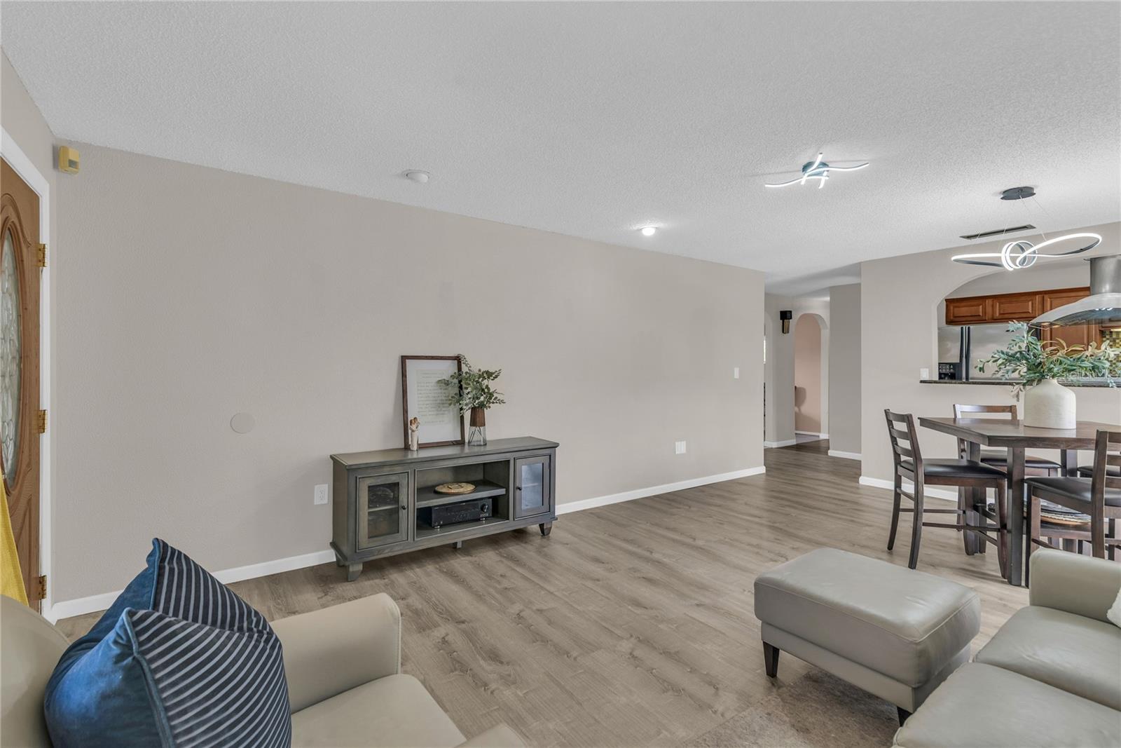 500 HIBISCUS WAY 1A