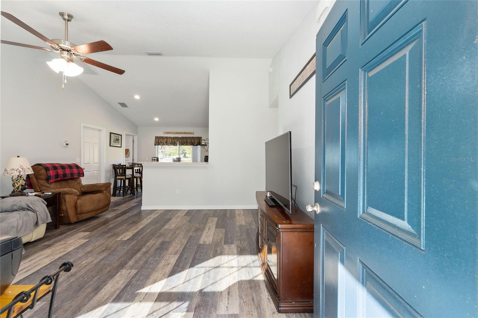 LAKEHAVEN - Residential