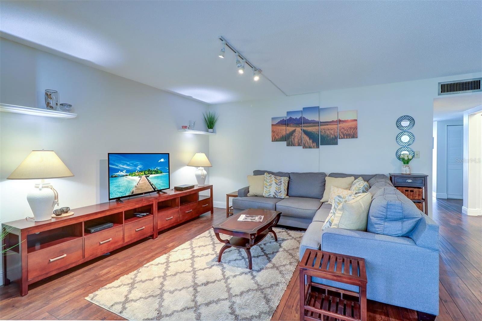 1655 S HIGHLAND AVENUE B216