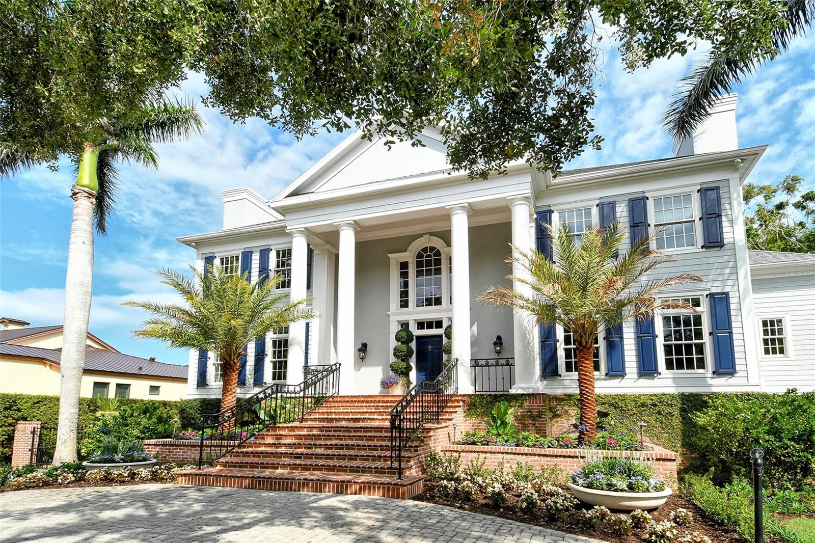 1541 BAY POINT DRIVE