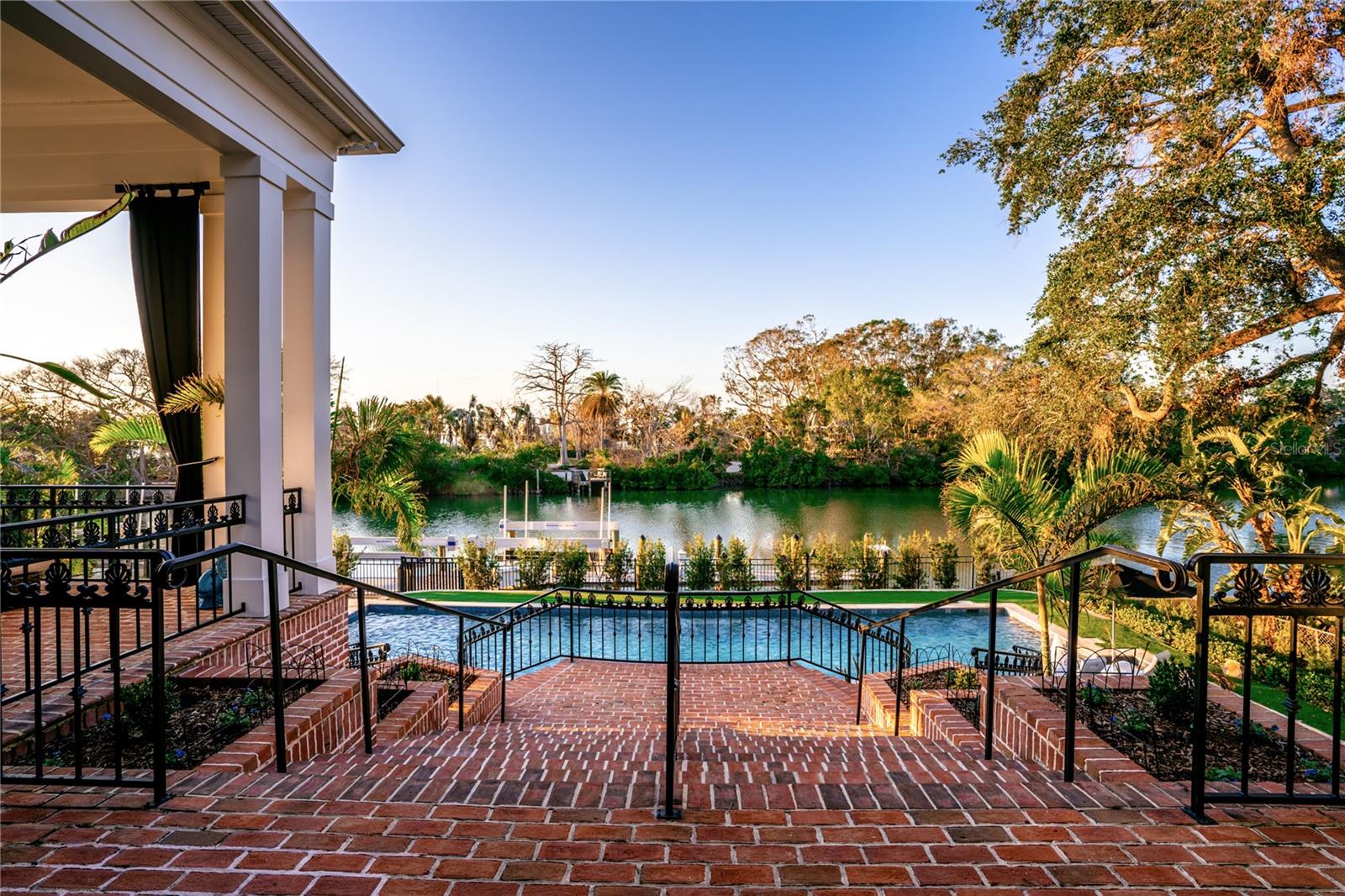 BAY POINT PARK 2 - Residential