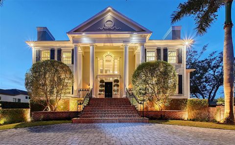 A home in SARASOTA