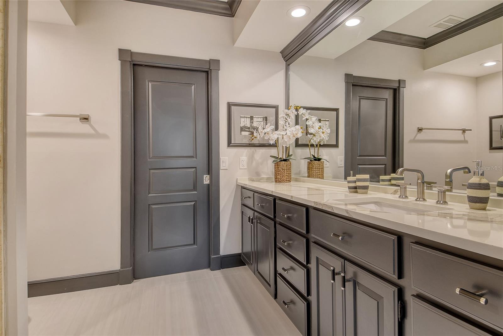 BAY POINT PARK 2 - Residential