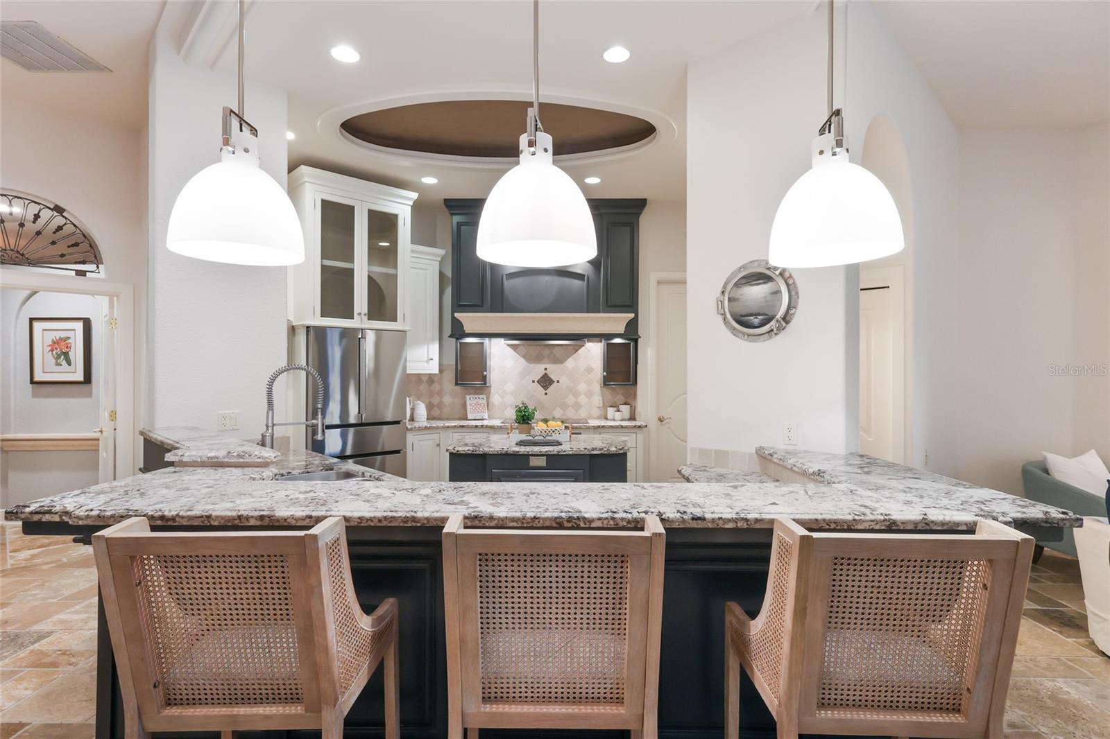 SAPPHIRE SHORES - Residential