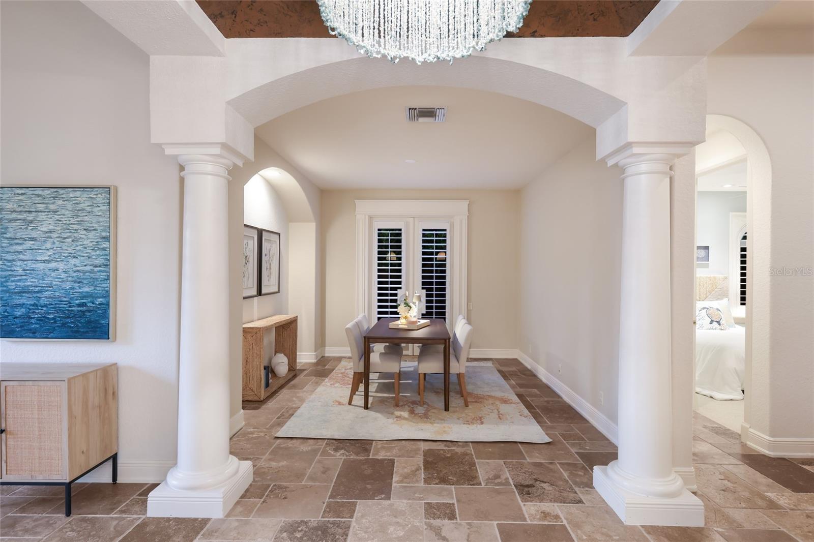 SAPPHIRE SHORES - Residential