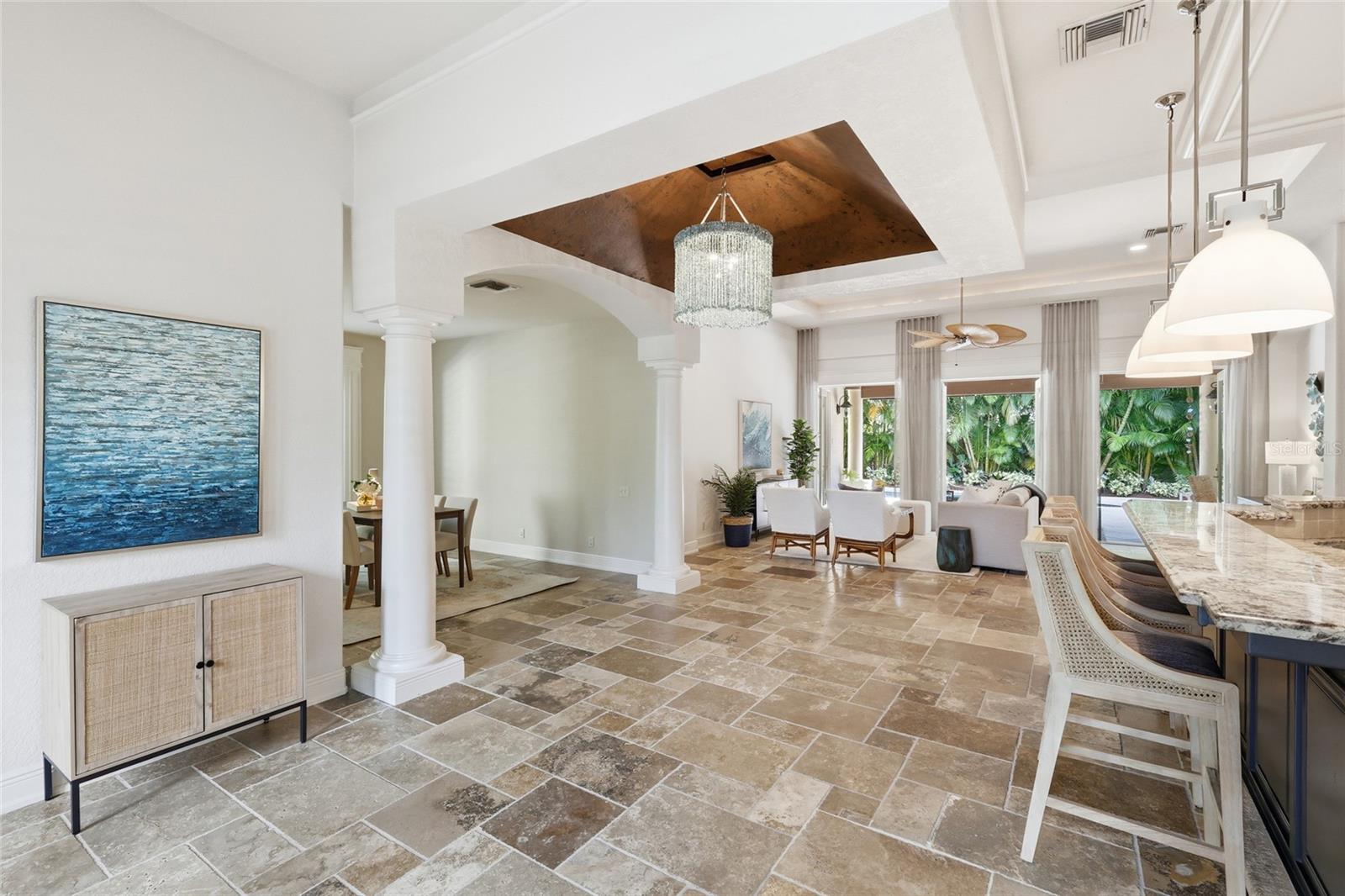 SAPPHIRE SHORES - Residential