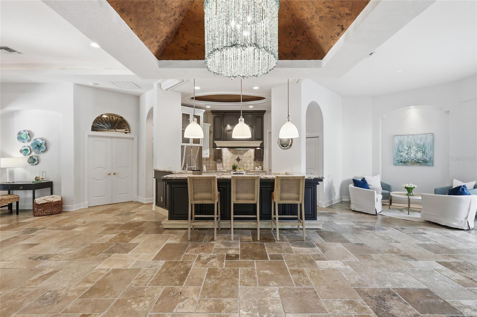 SAPPHIRE SHORES - Residential