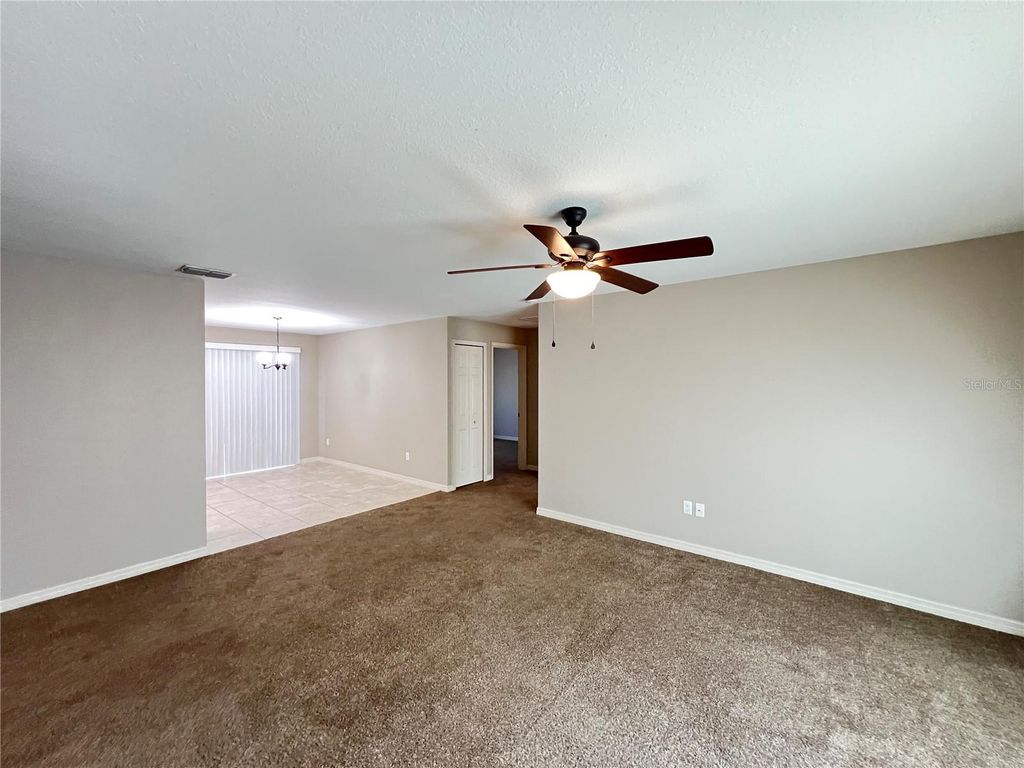 Photo of 17150 SW 39th Circle, Ocala, FL 34473 (MLS # O6388944)