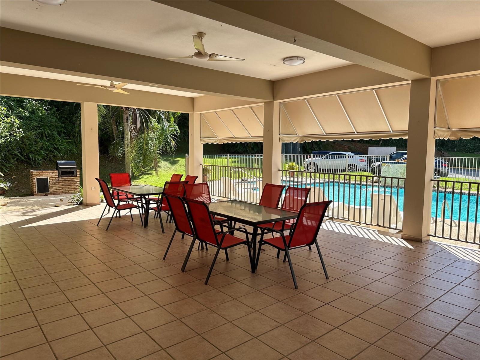 COND VILLAS DEL MONTE - Residential Lease