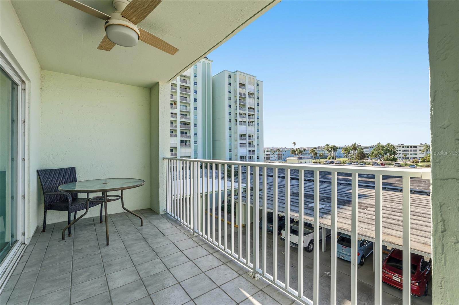 THREE PALMS POINTE CONDO - Residential