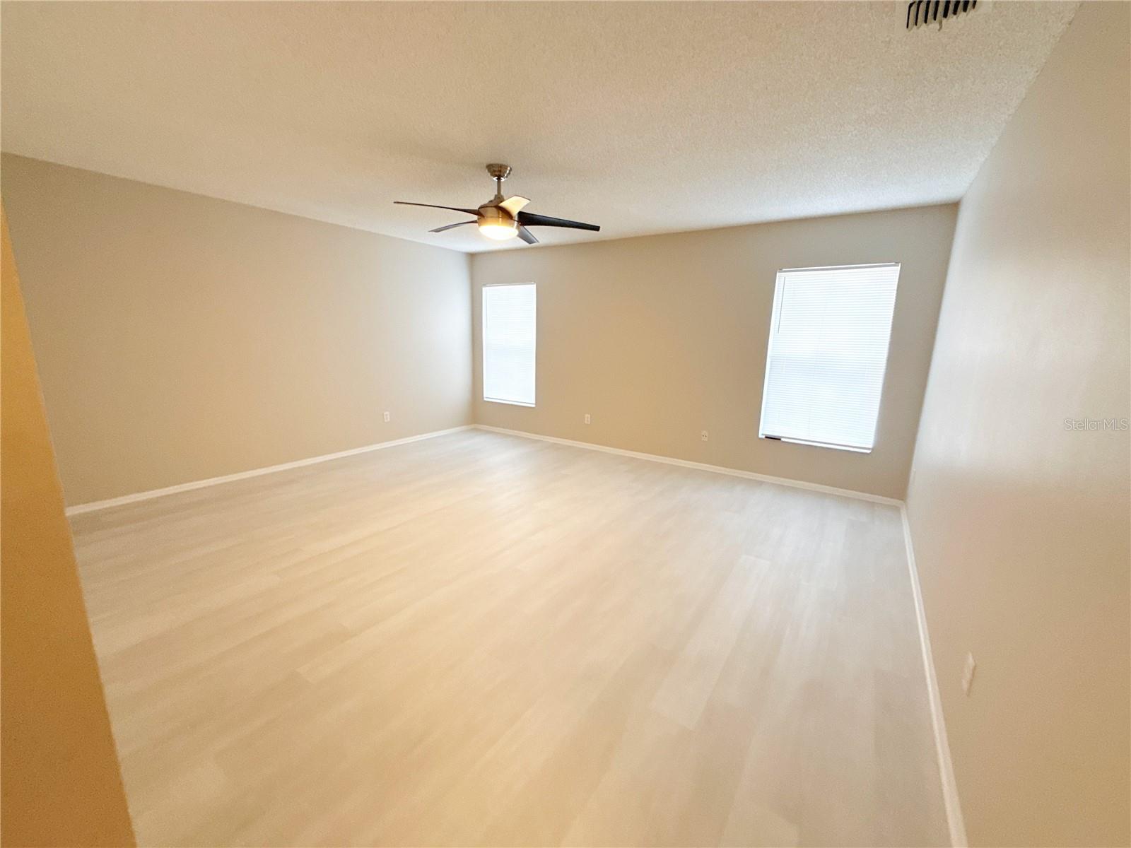 LANGDALE WOODS - Residential