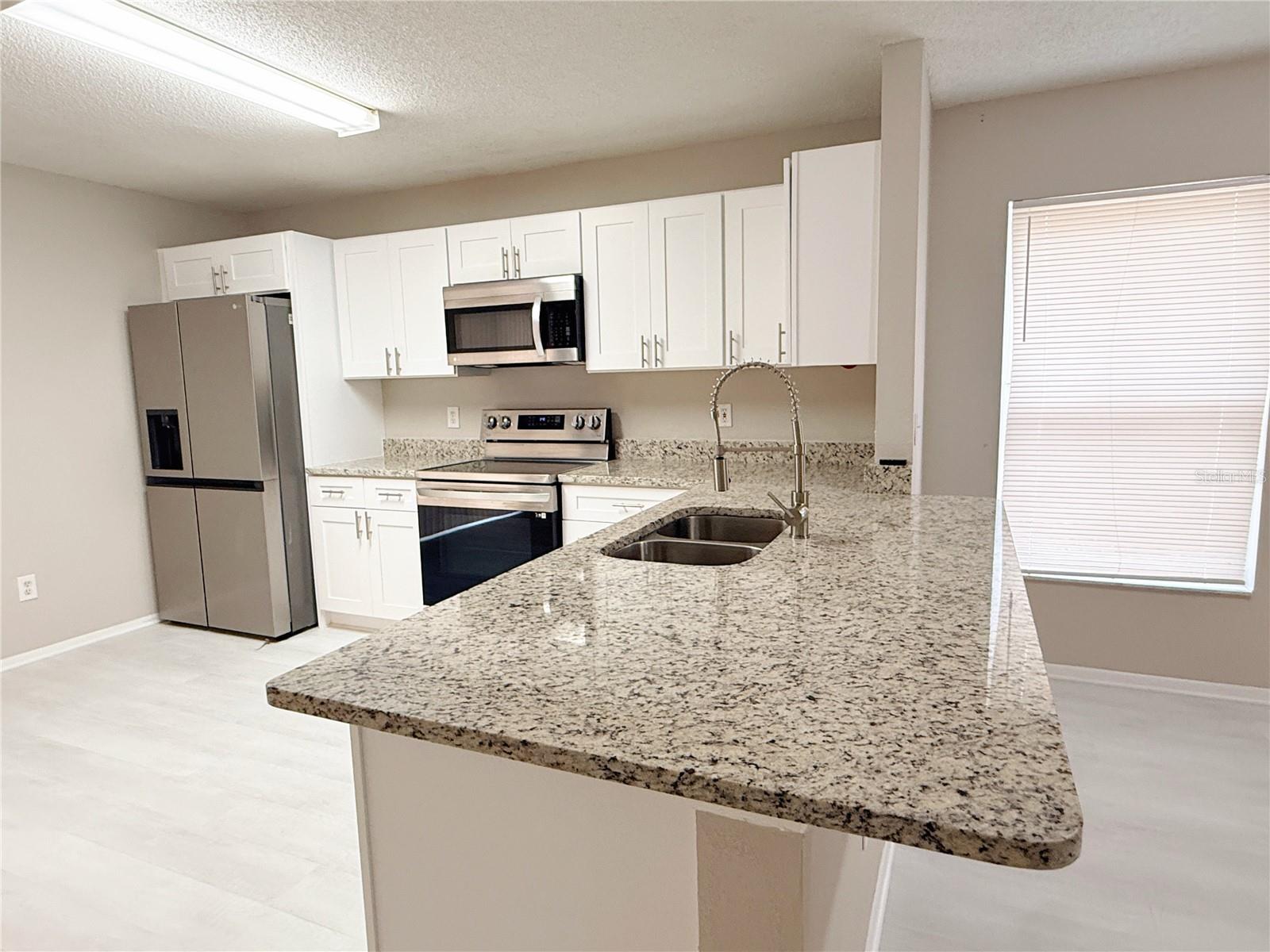 LANGDALE WOODS - Residential