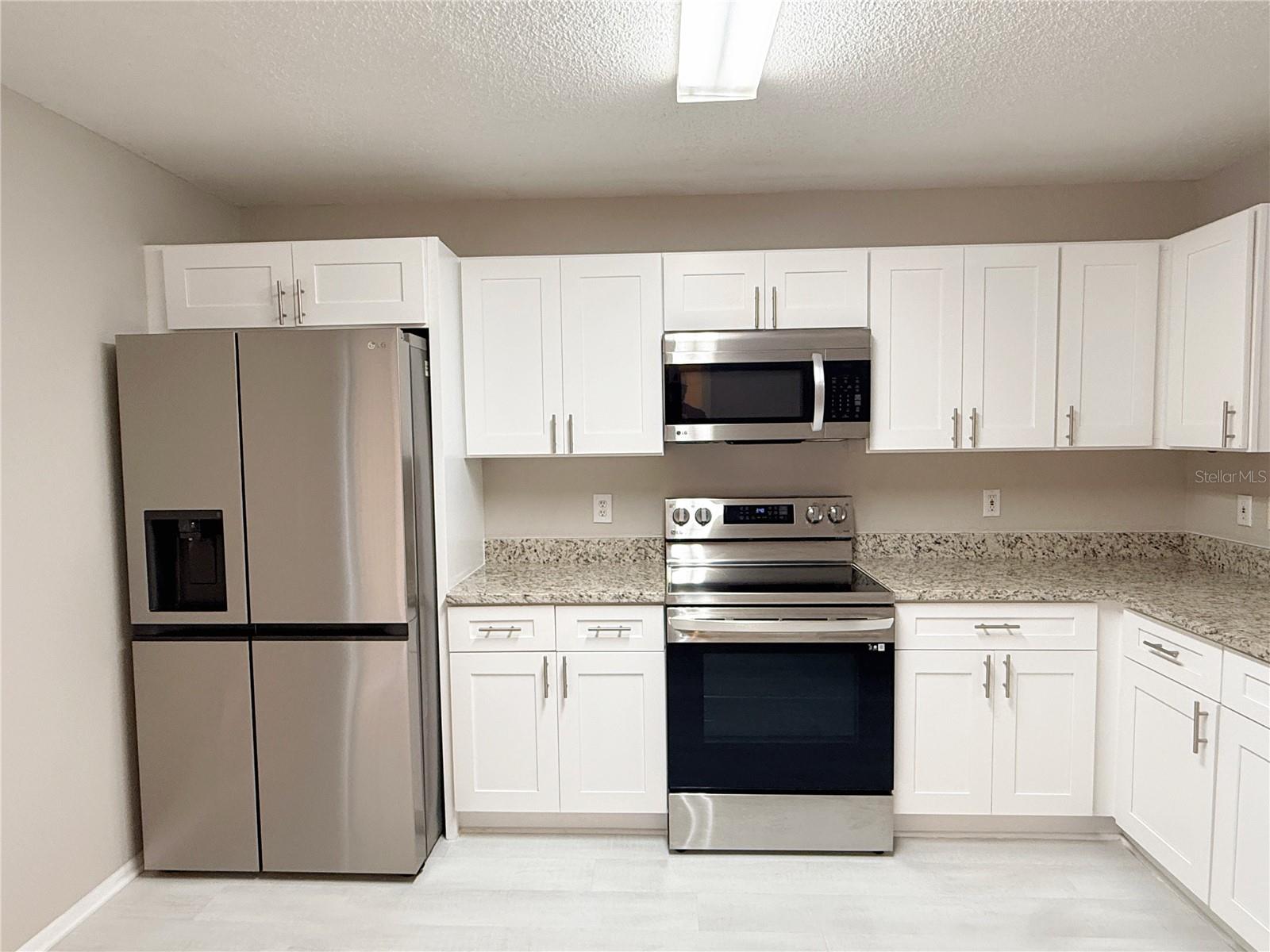 LANGDALE WOODS - Residential