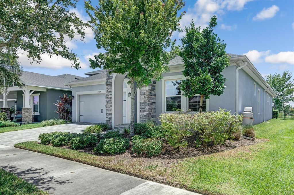 Photo of 5434 Silver Sun Drive, Apollo Beach, FL 33572 (MLS # TB8404613)