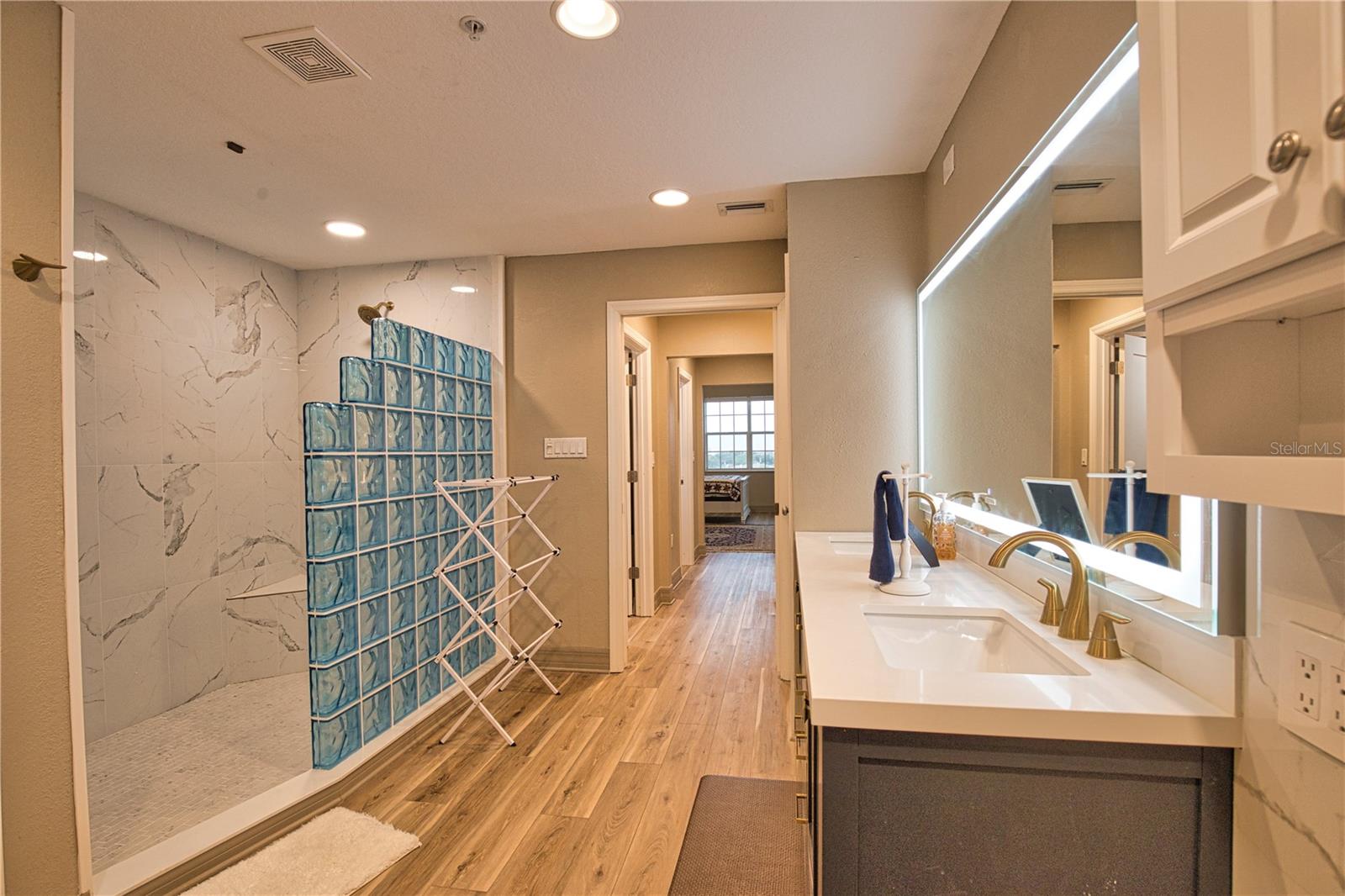 BLACKBURN HARBOR RESIDENCES - Residential Lease