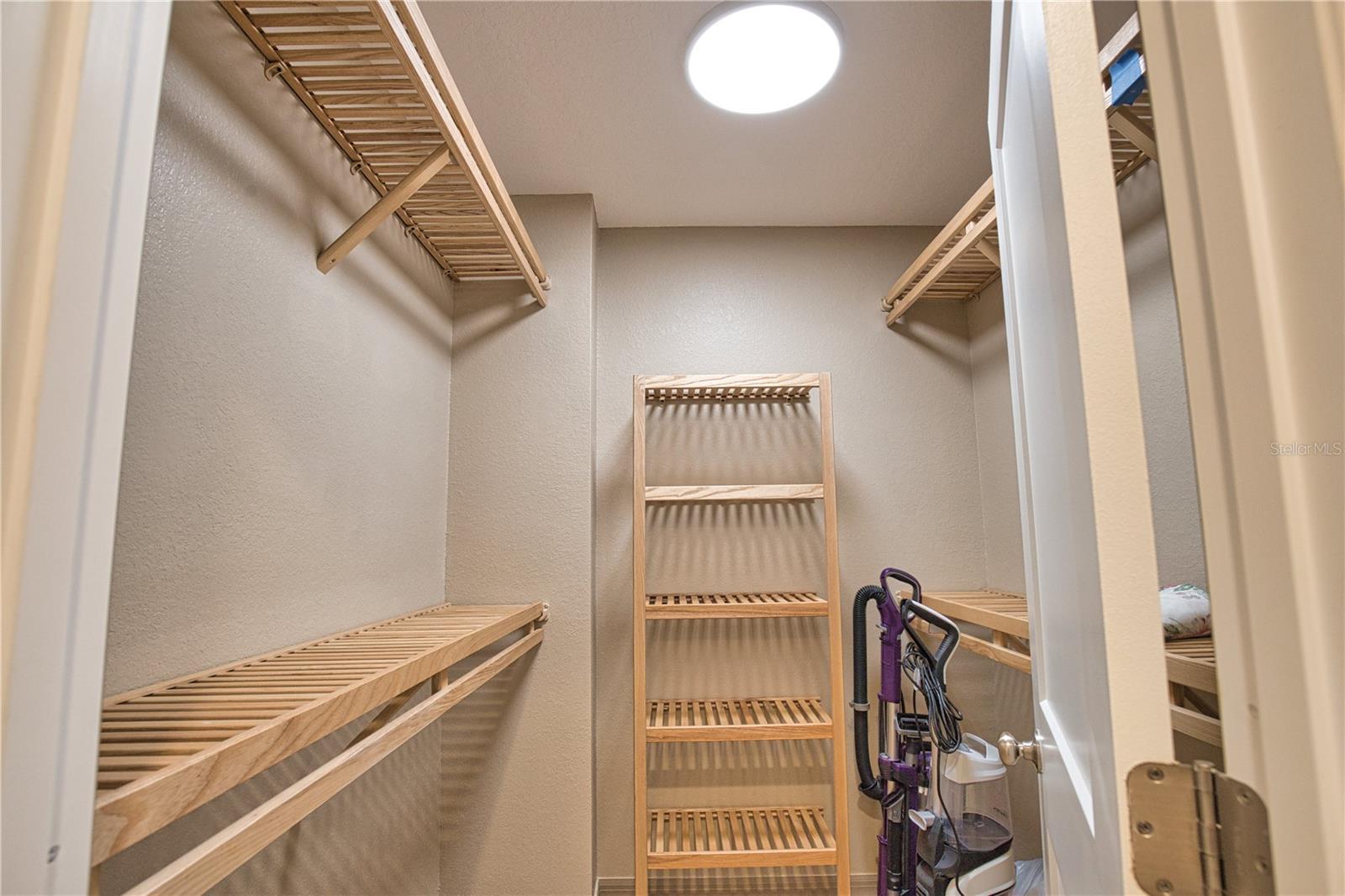 BLACKBURN HARBOR RESIDENCES - Residential Lease