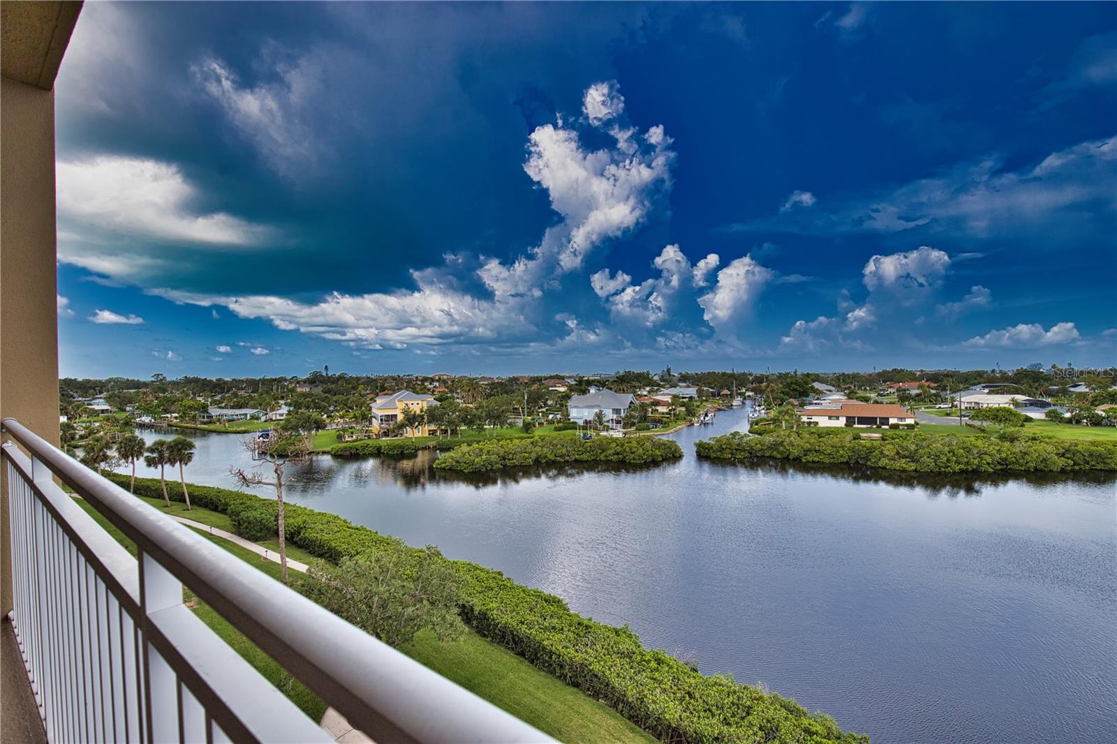 BLACKBURN HARBOR RESIDENCES - Residential Lease