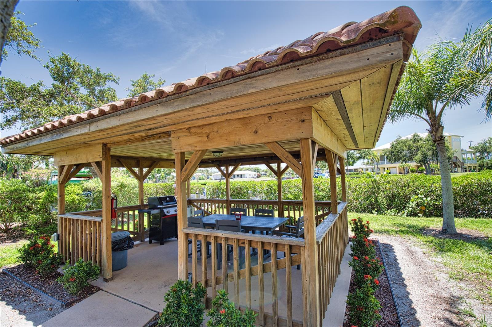 BLACKBURN HARBOR RESIDENCES - Residential Lease