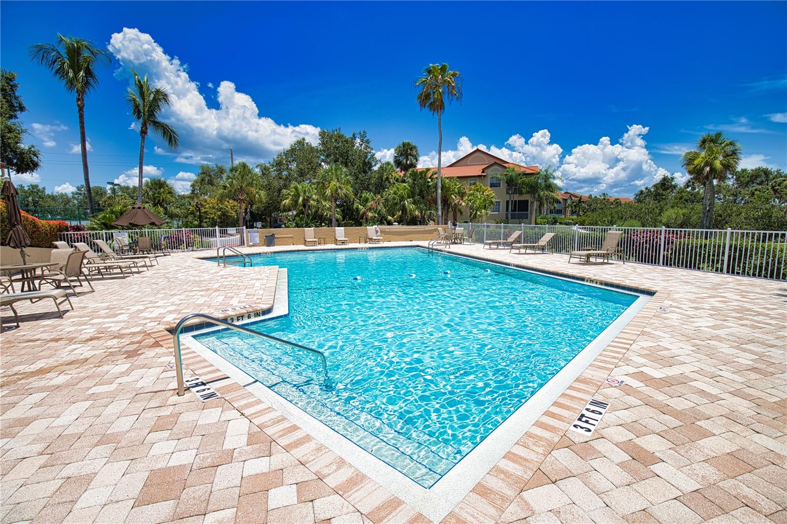 BLACKBURN HARBOR RESIDENCES - Residential Lease