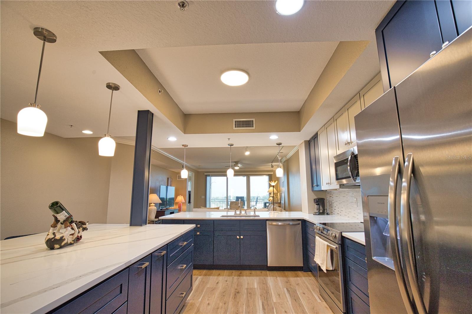 BLACKBURN HARBOR RESIDENCES - Residential Lease