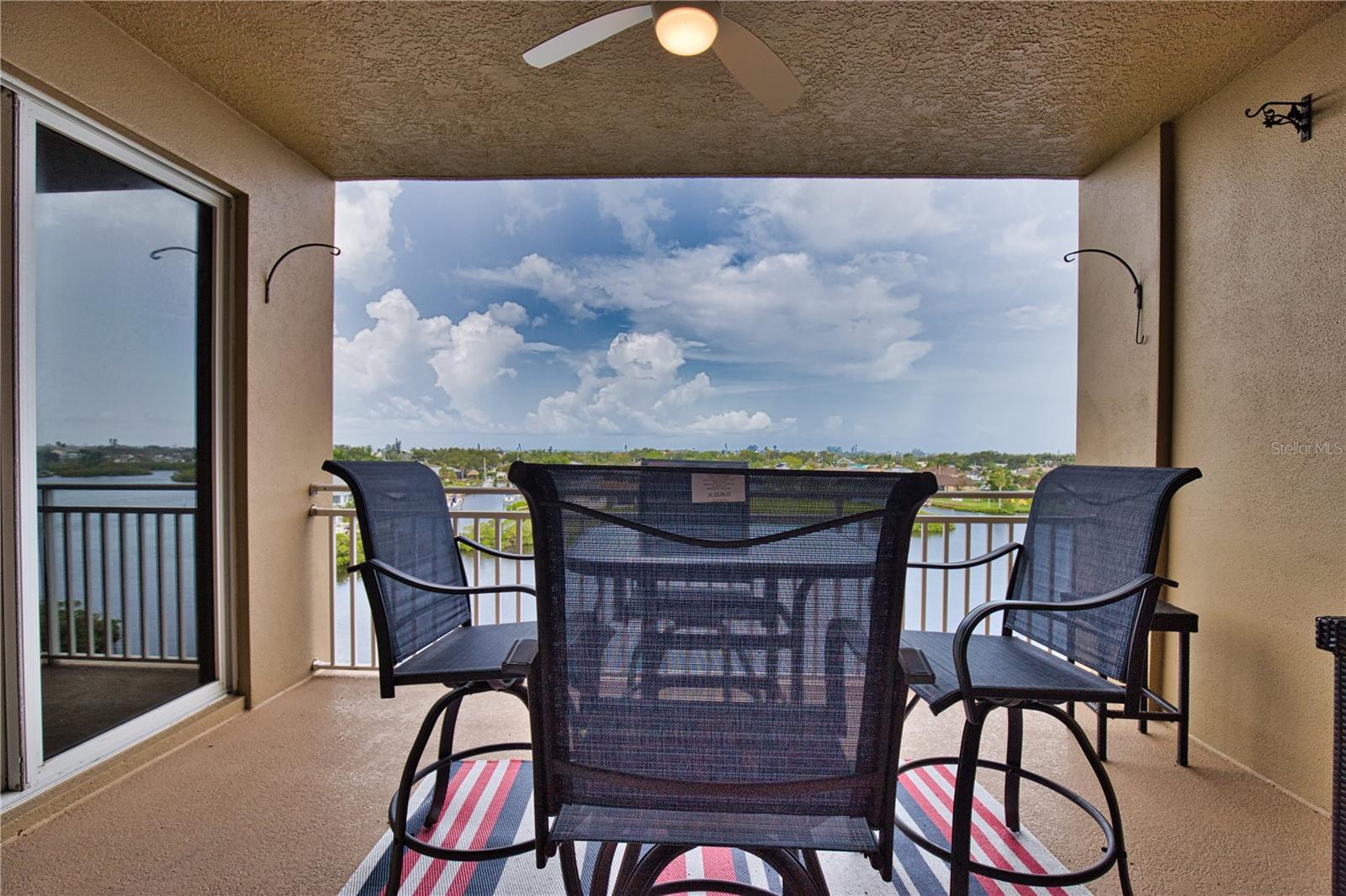 BLACKBURN HARBOR RESIDENCES - Residential Lease