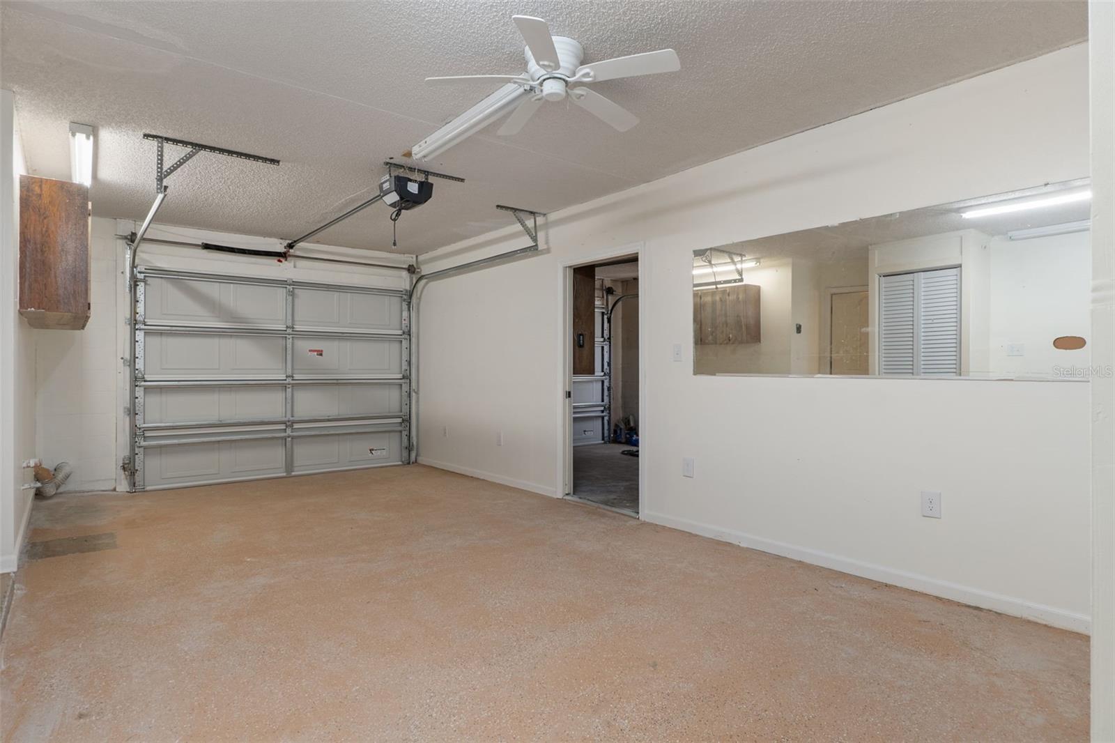 GLEN AIRE ESTATES UNREC SUB - Residential