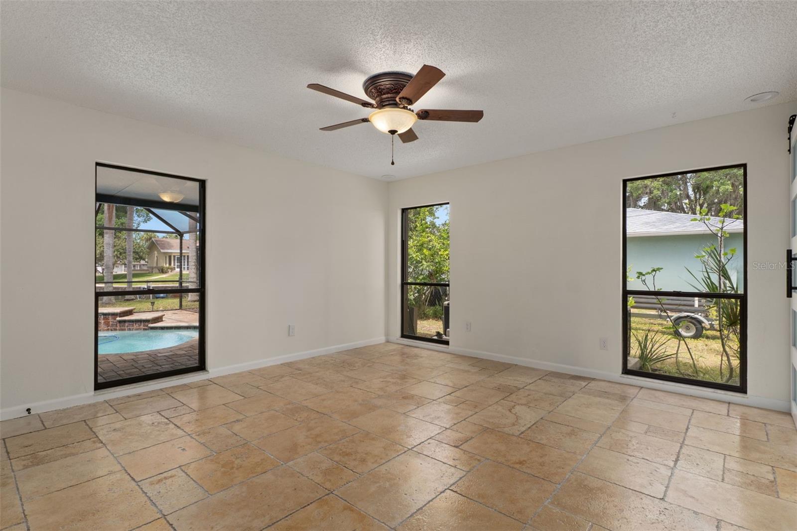 GLEN AIRE ESTATES UNREC SUB - Residential