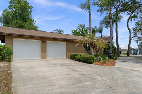 Tiny photo for 239 SE Paradise Point Road, Crystal River, FL 34429 (MLS # OM719146)