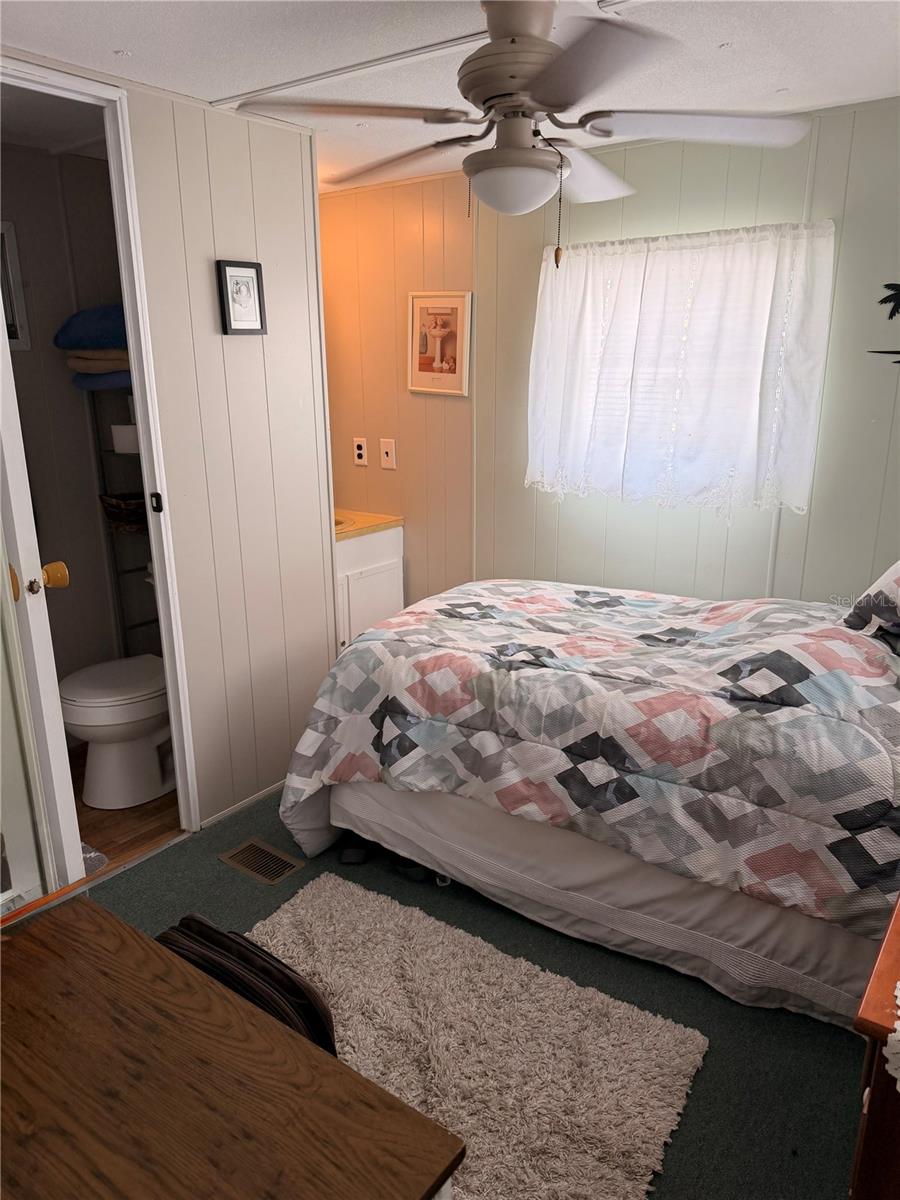 SLEEPY HOLLOW MOBILE ESTATES - Residential