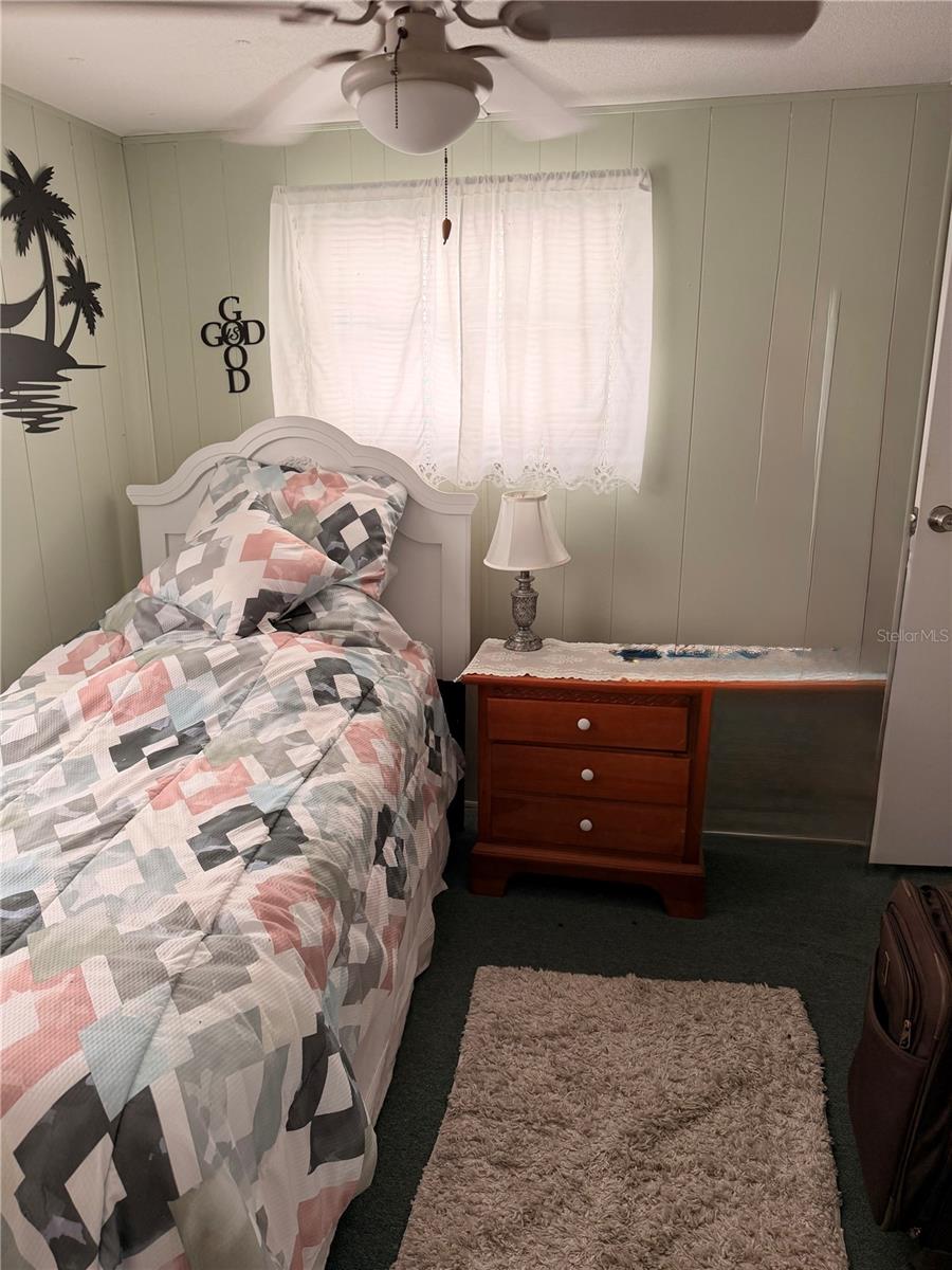 SLEEPY HOLLOW MOBILE ESTATES - Residential