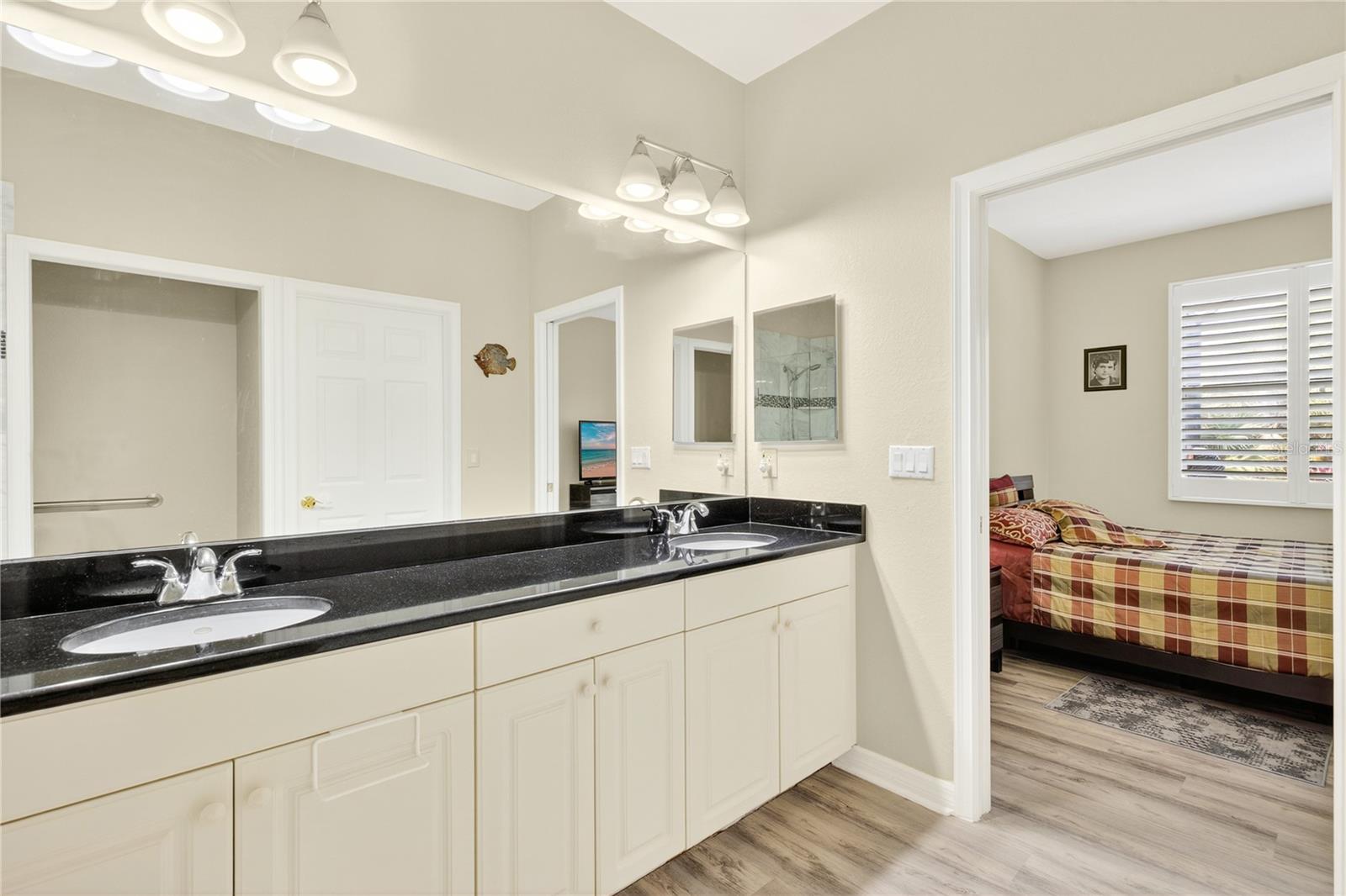 VENETIAN GOLF & RIV CLUB PH 4A - Residential