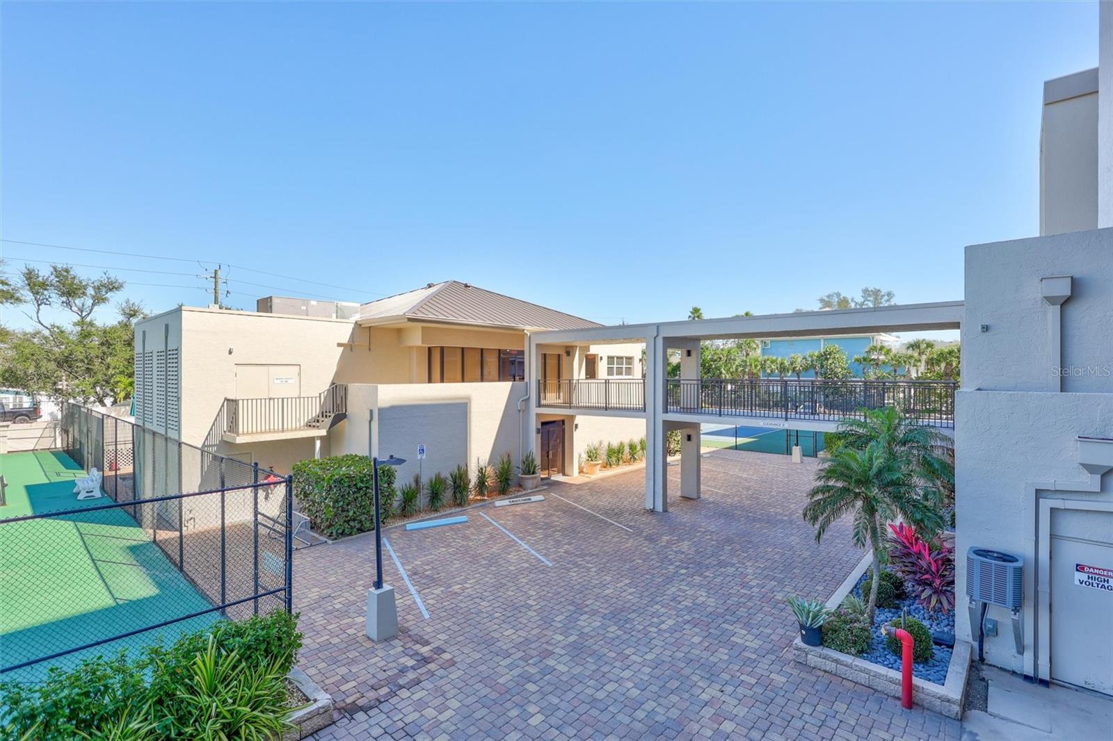 SIESTA GULF VIEW - Residential