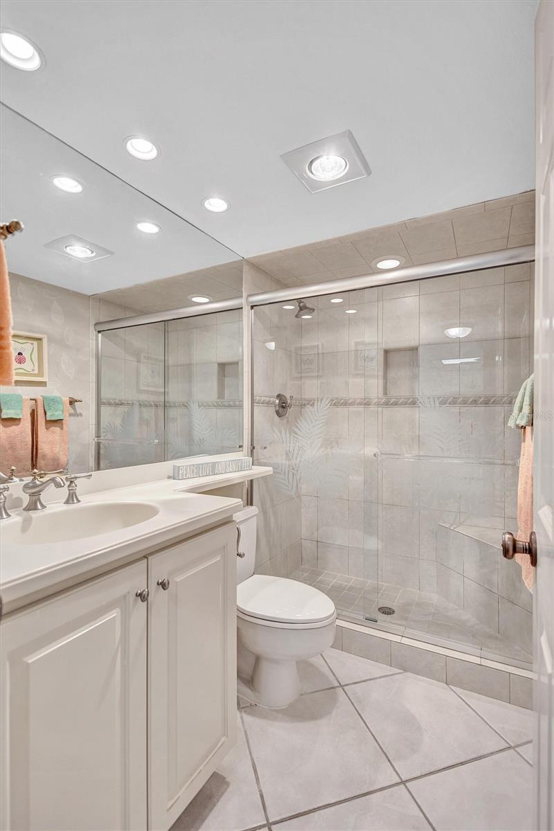 SIESTA GULF VIEW - Residential