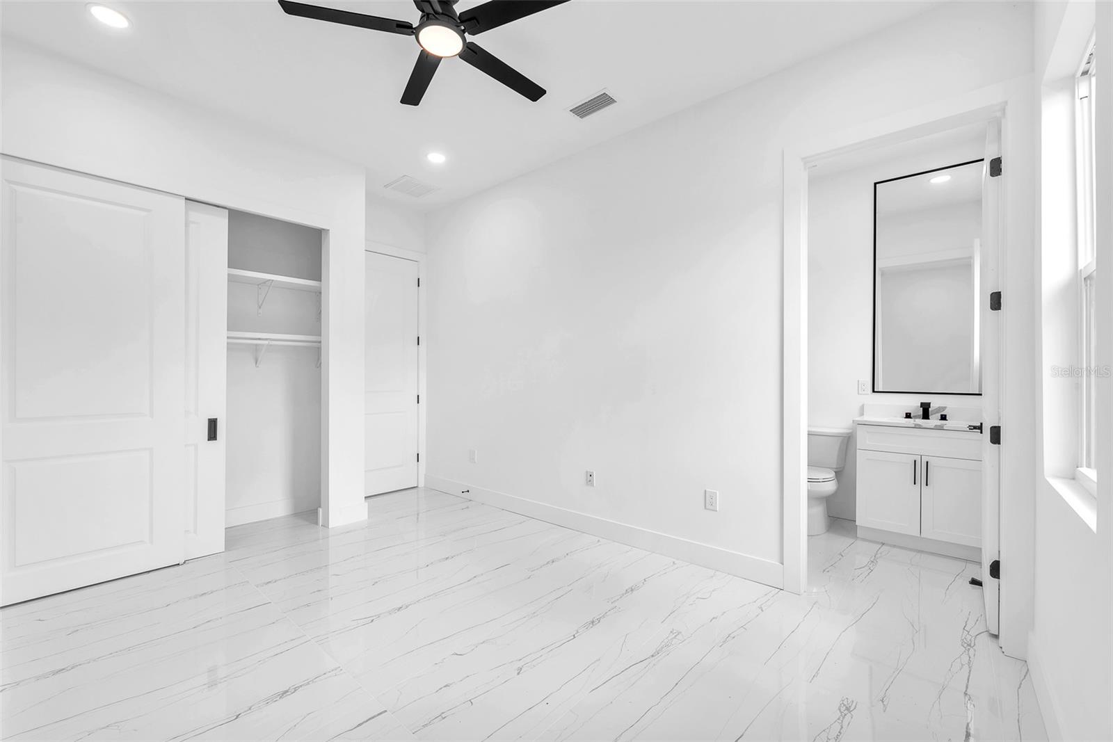 FLINT LAKE ESTATES SUB - Residential