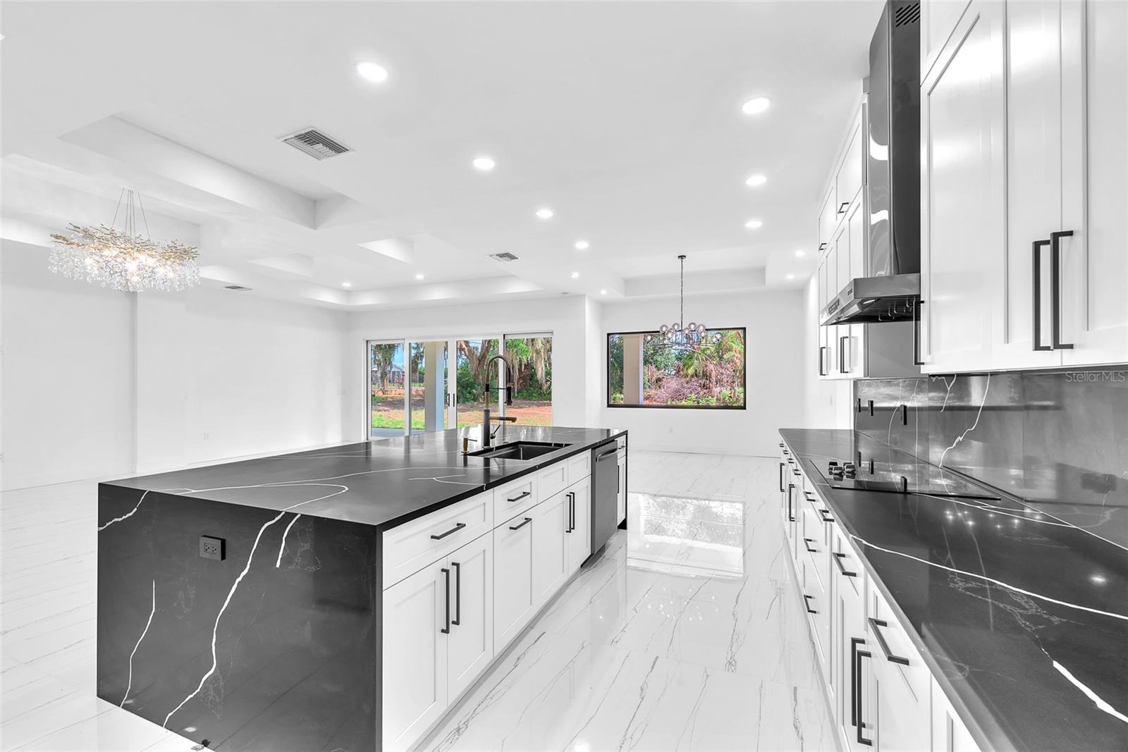 FLINT LAKE ESTATES SUB - Residential