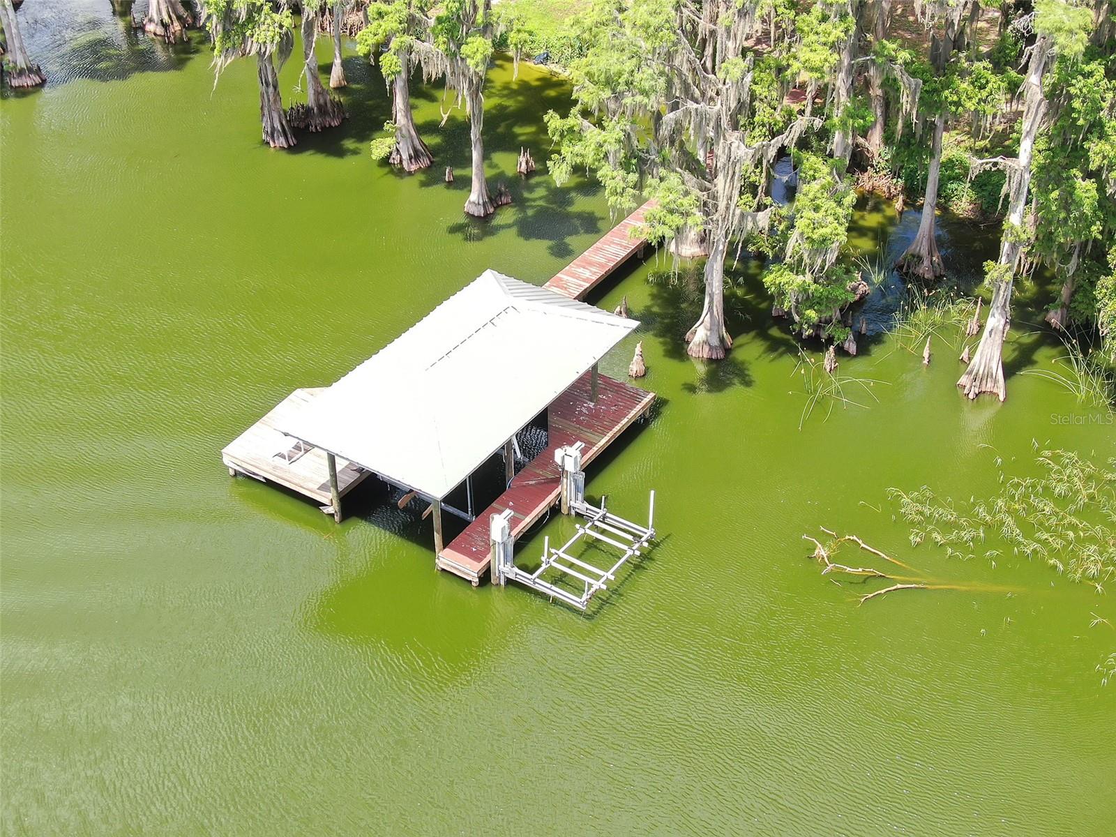 FLINT LAKE ESTATES SUB - Residential