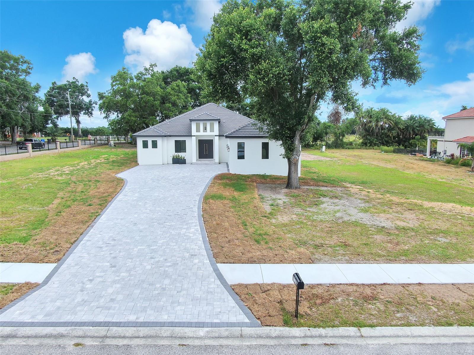 FLINT LAKE ESTATES SUB - Residential