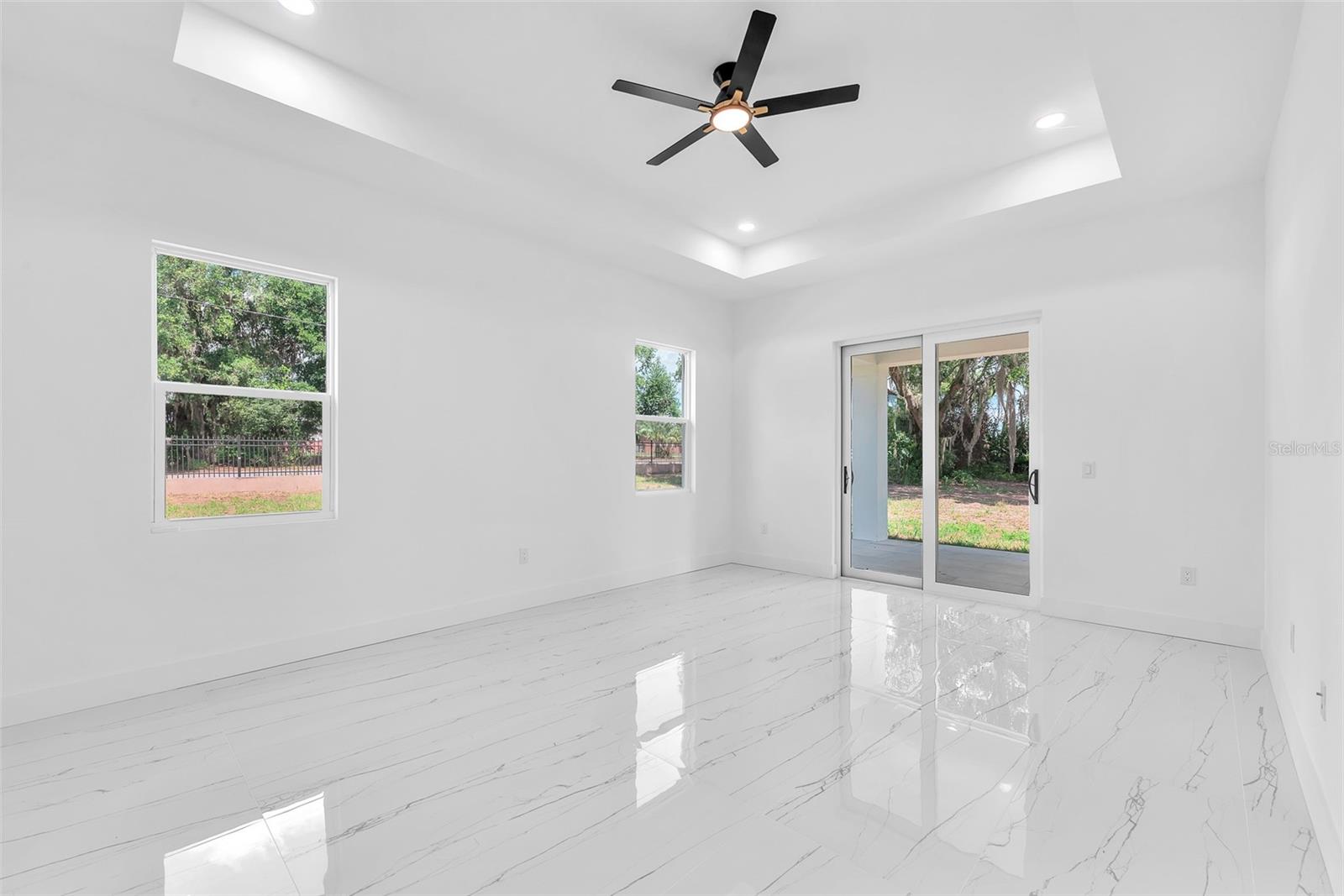 FLINT LAKE ESTATES SUB - Residential