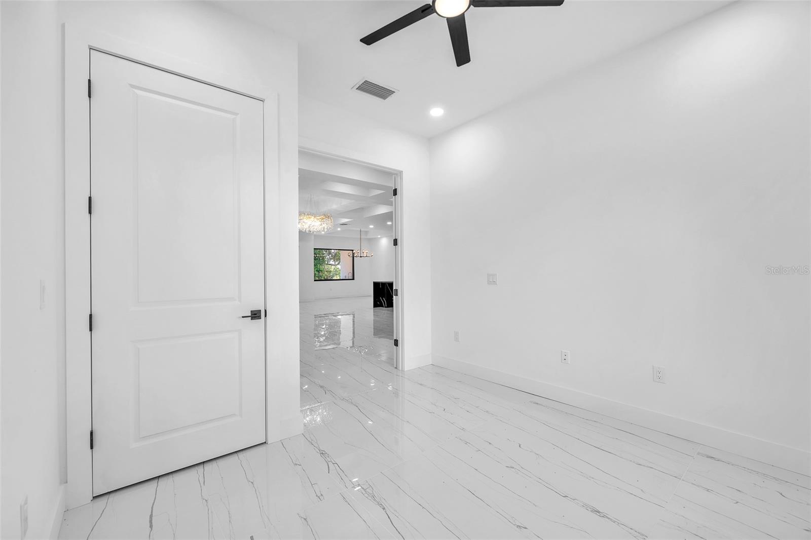 FLINT LAKE ESTATES SUB - Residential