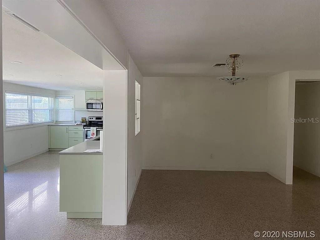 NEW SMYRNA BEACH - Residential Lease