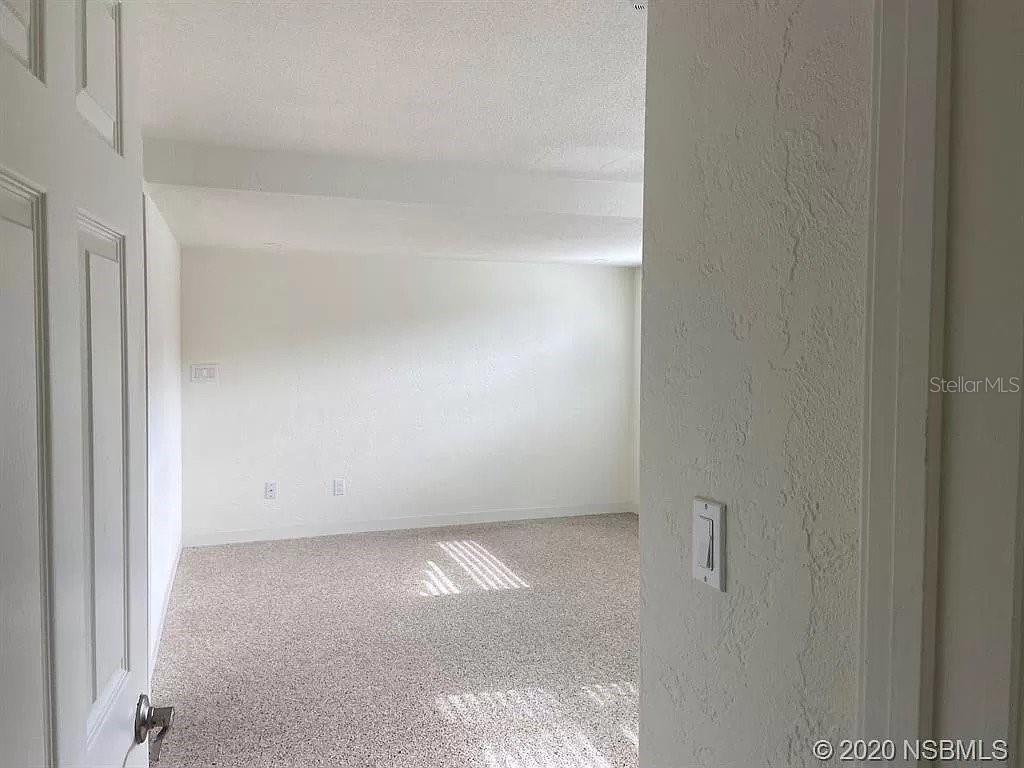 NEW SMYRNA BEACH - Residential Lease