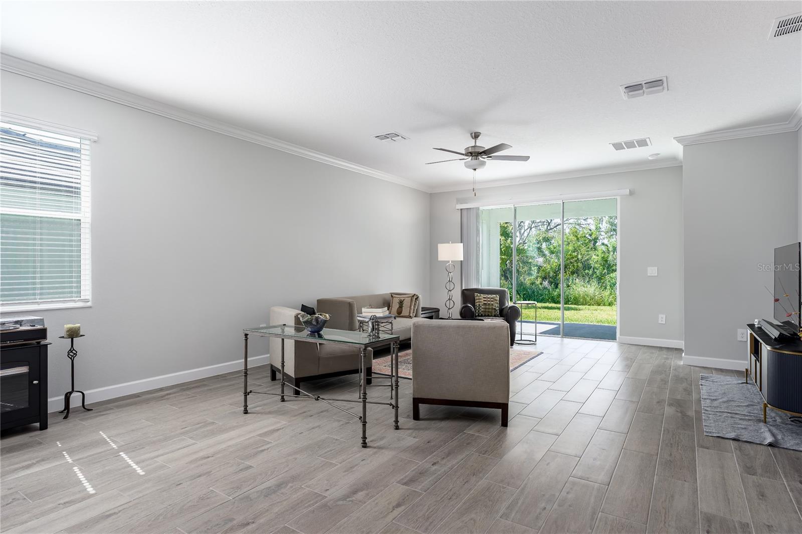 PROSPERITY LAKES - ACTIVE ADULT - Residential Lease